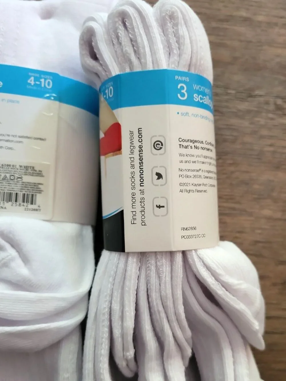 No nonsense Women's Scallop Edge Pointelle Casual Sock 4-10 White - 9 Pair Total